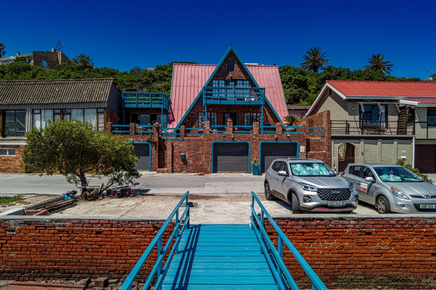 To Let 4 Bedroom Property for Rent in Amsterdamhoek Eastern Cape